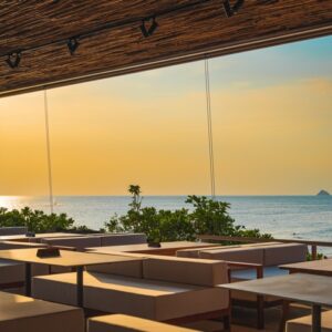Diamond cliff – thai top half